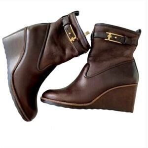 Tory Burch Primrose Lamb Fur Shearling Lining Wedge Boots Sz 5.5